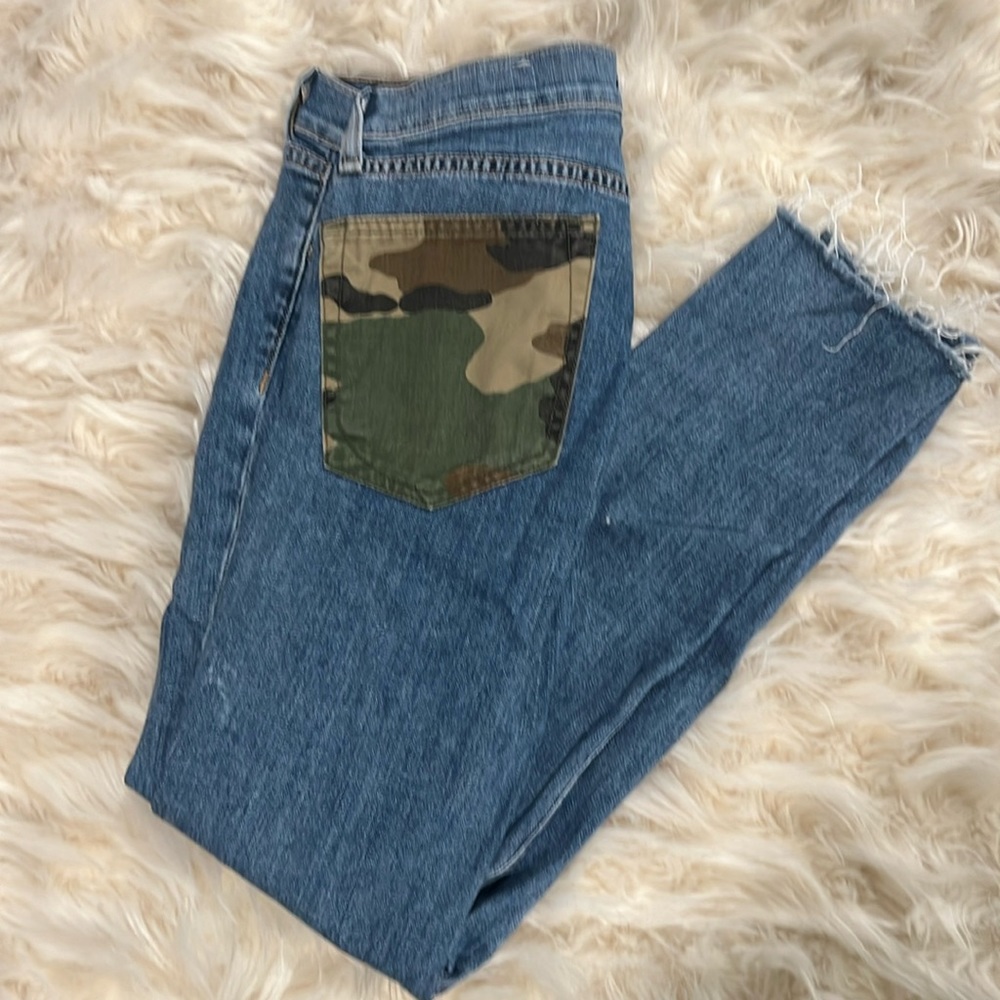 Rag & Bone Dre Slim Boyfriend Jeans with Camo Accents Size 25